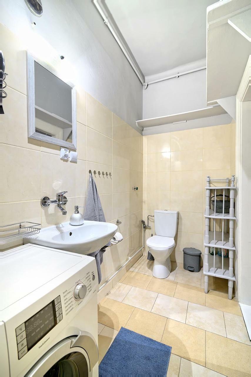 Luxury Retro Apartment, City Center, Wifi คราคูฟ ภายนอก รูปภาพ