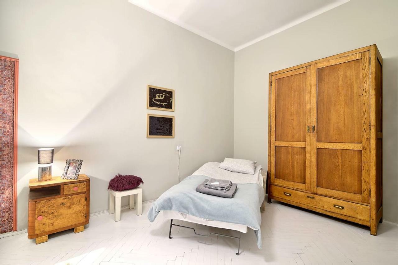 Luxury Retro Apartment, City Center, Wifi คราคูฟ ภายนอก รูปภาพ