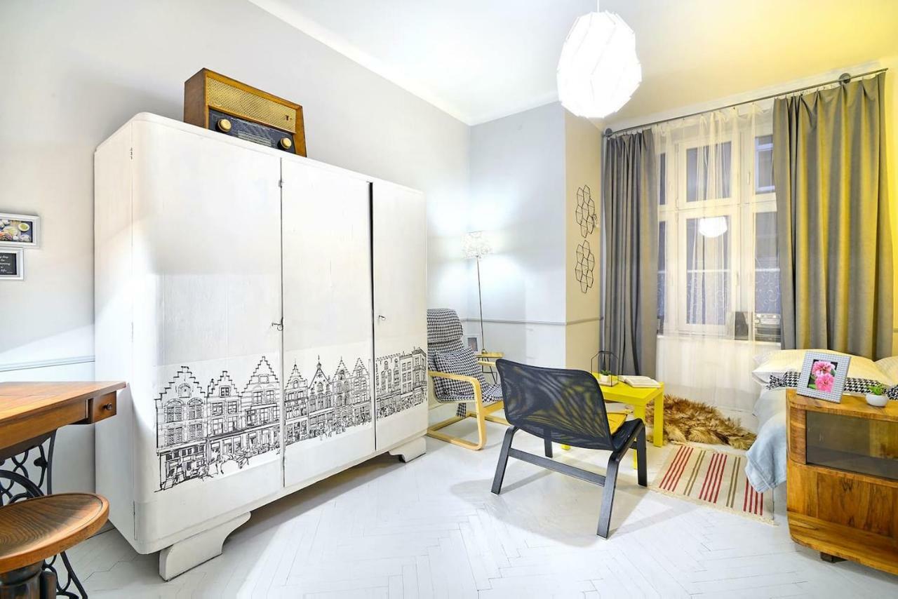 Luxury Retro Apartment, City Center, Wifi คราคูฟ ภายนอก รูปภาพ