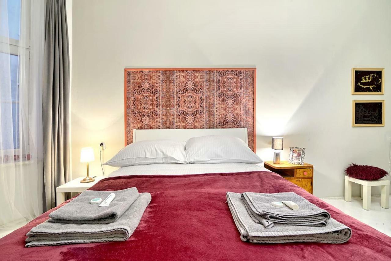 Luxury Retro Apartment, City Center, Wifi คราคูฟ ภายนอก รูปภาพ