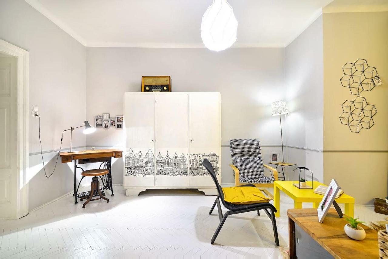 Luxury Retro Apartment, City Center, Wifi คราคูฟ ภายนอก รูปภาพ